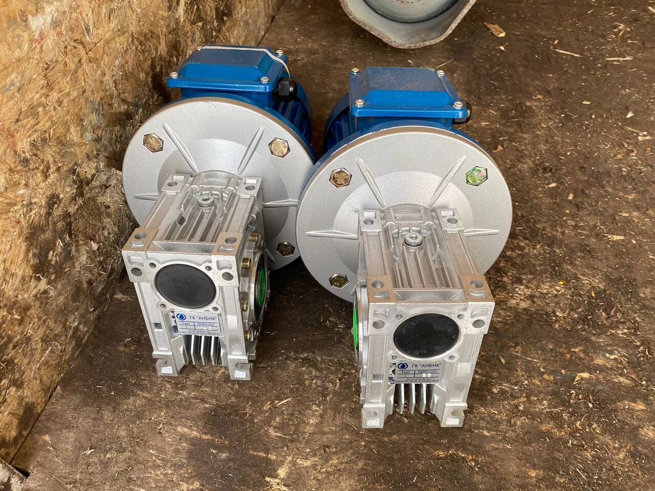 Редукторы, мотор-редукторы, насосы, электродвигатели в Барнауле фото 4 Бытовая электроника Барнаул