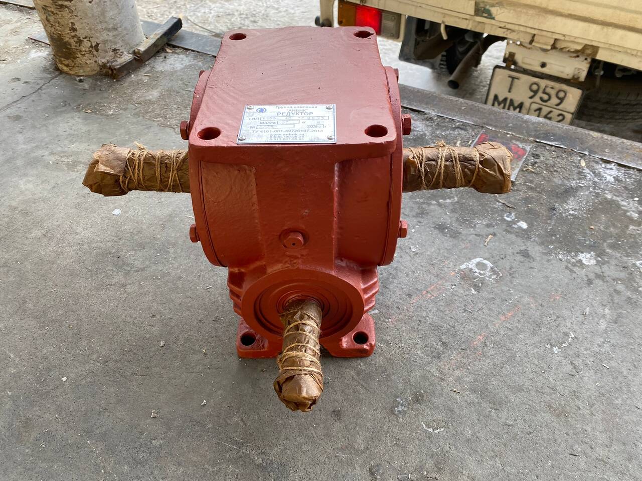 Редукторы, мотор-редукторы, насосы, электродвигатели в Барнауле фото 3 Бытовая электроника Барнаул
