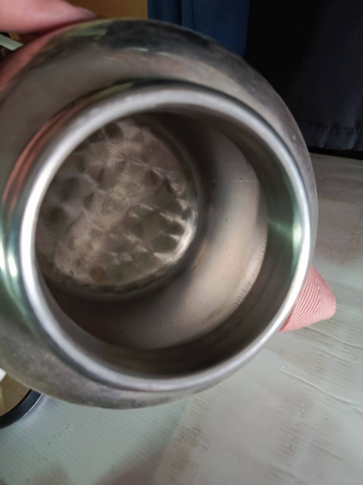 Термос Темет (Temet) 4 литра, полностью из толстой нержавеющей стали.   Термос в отличном состоянии,&nbsp; новый.  Хорошо держит температуру, широкая горловина, супер надежный, качество СССР.&nbsp; Толстостенный термос.  Редкость изделия!  Новое состояние!  в Нижнем Тагиле фото 2 Личные вещи Нижний Тагил