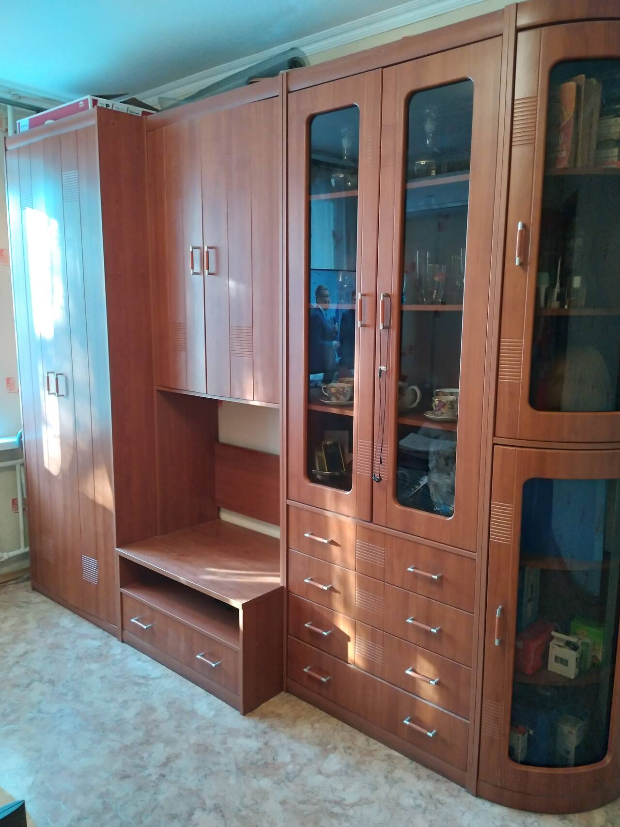 Продам стенку Продам стенку