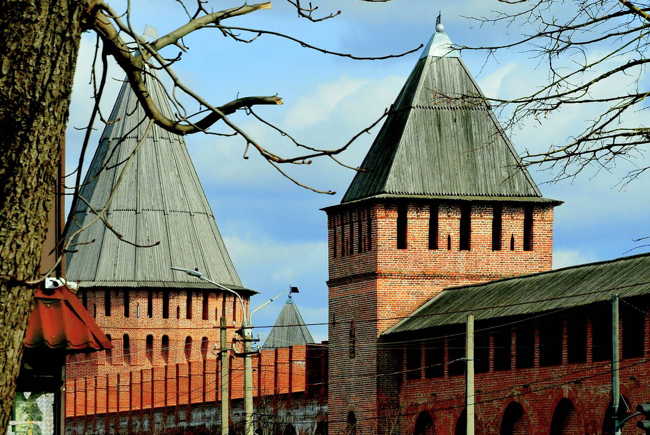 Услуги профессионального гида Смоленска на авто