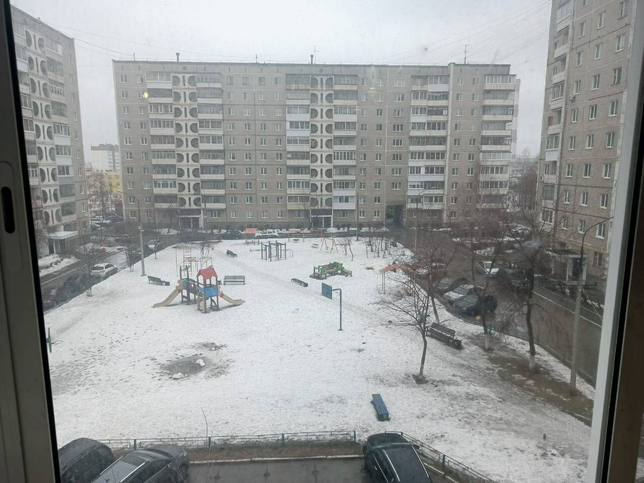 Продаётся 4 комнатная квартира на ГГМ, улица Захарова дом 10 этаж 4. Н.Тагил  в Нижнем Тагиле фото 2 Недвижимость Нижний Тагил