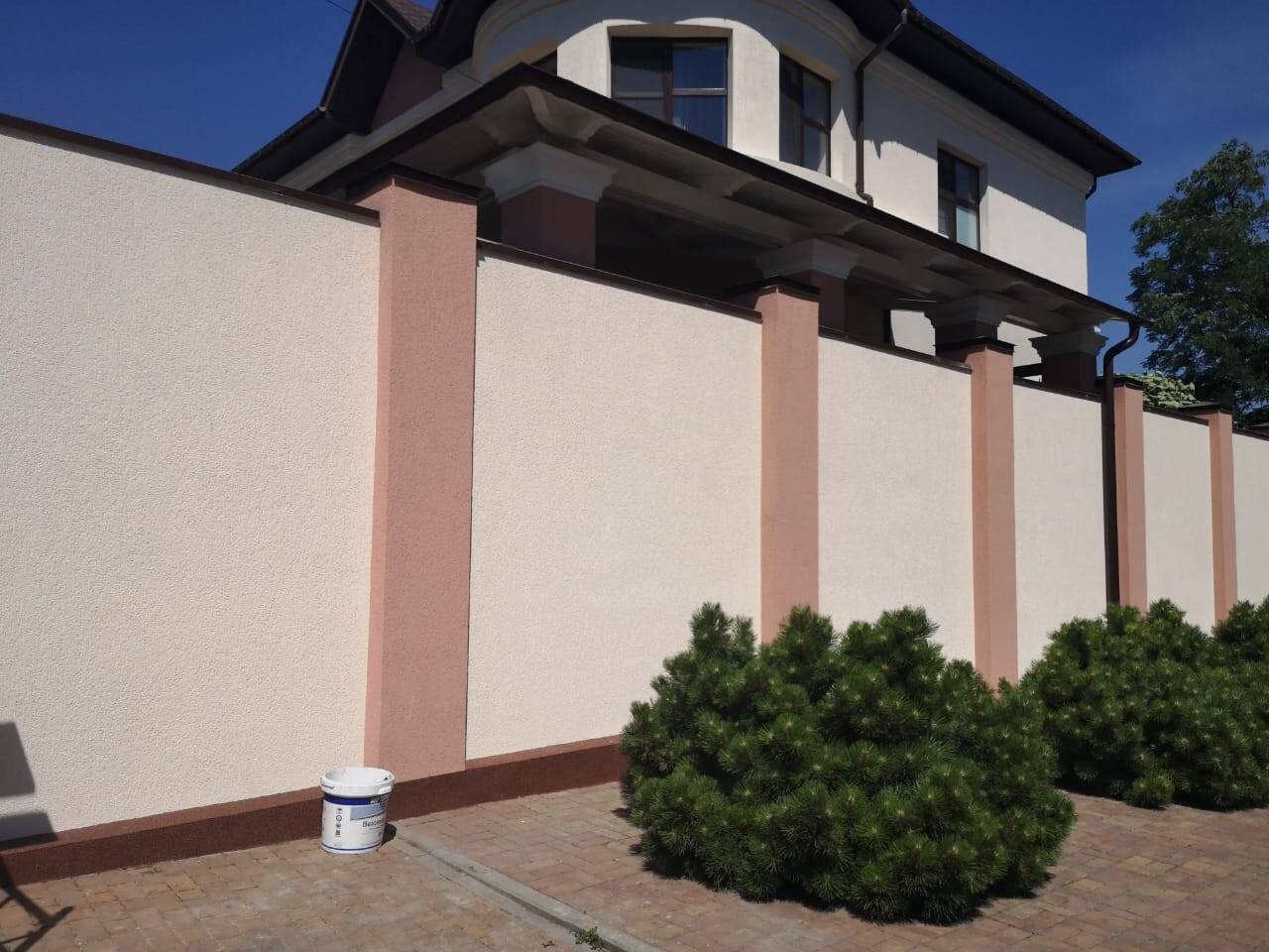 Отделка заборов, гранитной крошкой, короедом, шубой