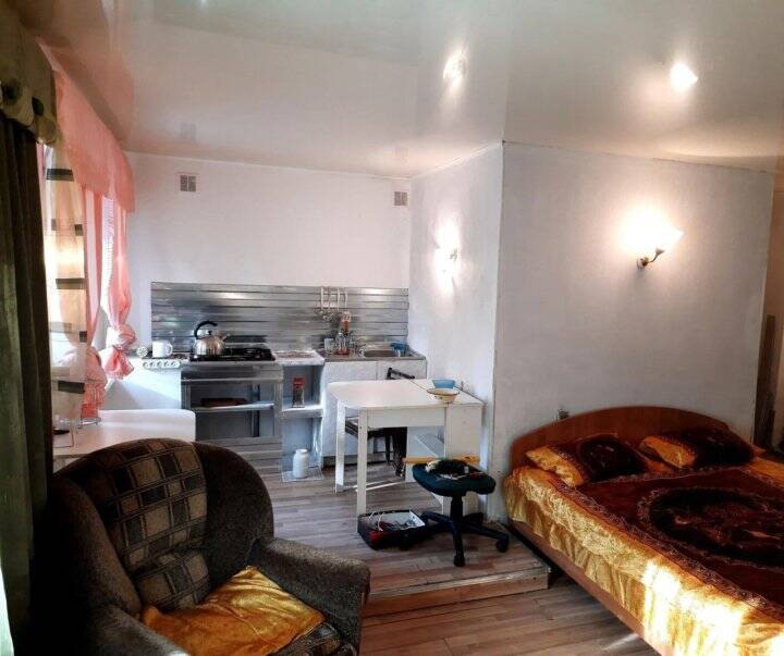 Сдам квартиру- студию.