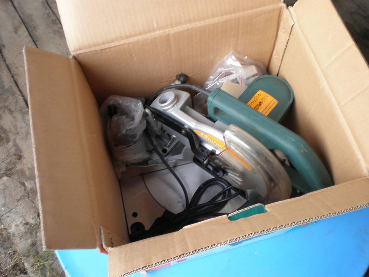 Пила торцовочная STURM в Архангельске фото 4 Для дома и дачи Архангельск