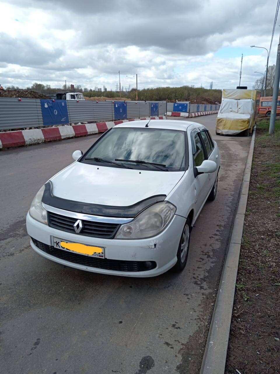 Рено симбол 2011г Рено симбол 2011г