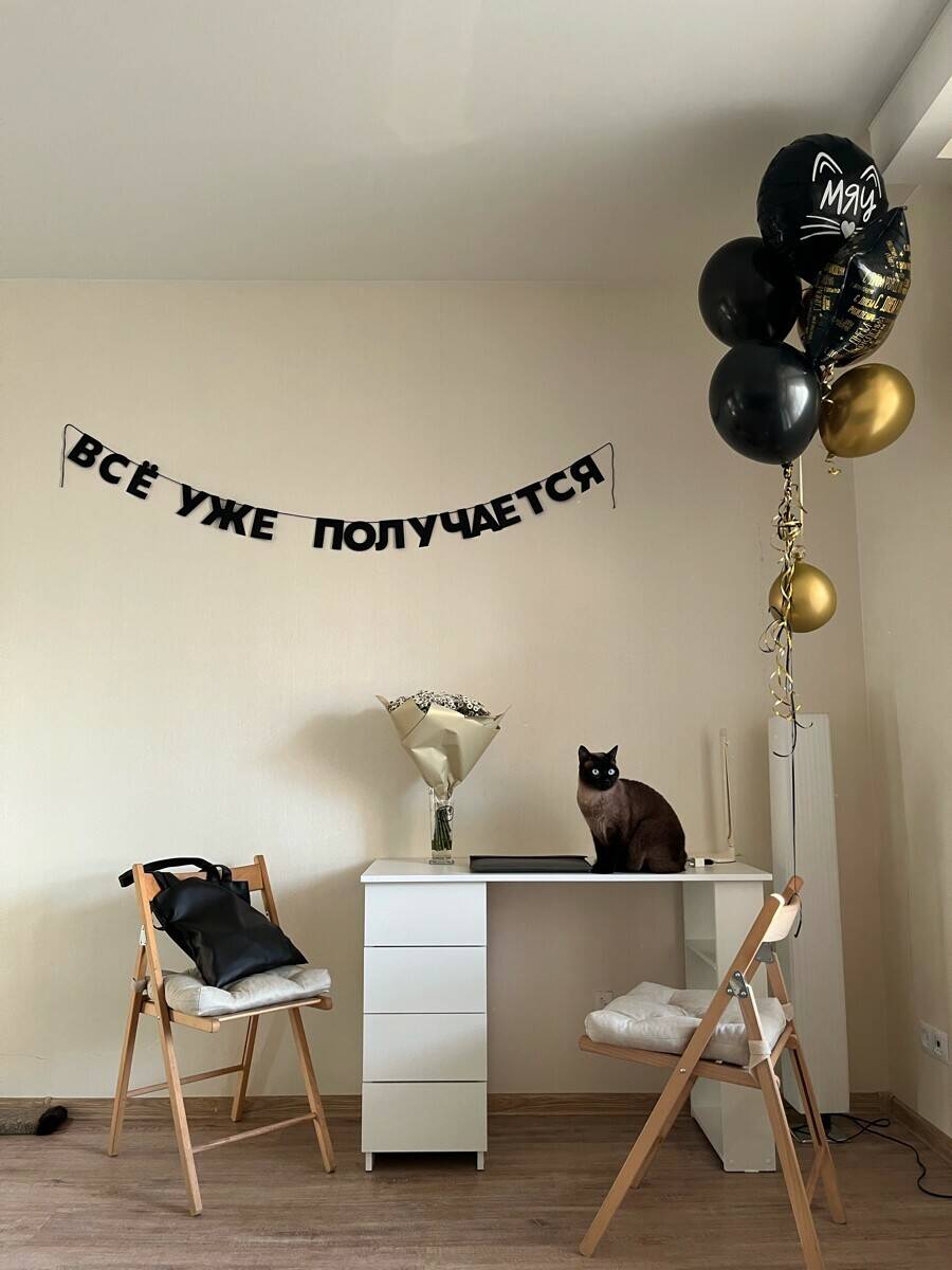 Гирлянды из букв, черные буквы, буквы на веревке - черные гирлянды надписи в Москве фото 3 Услуги Москва