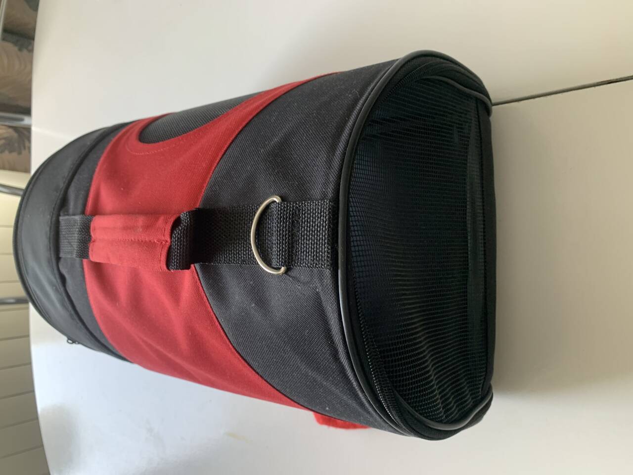 Продаю переноску для животных 