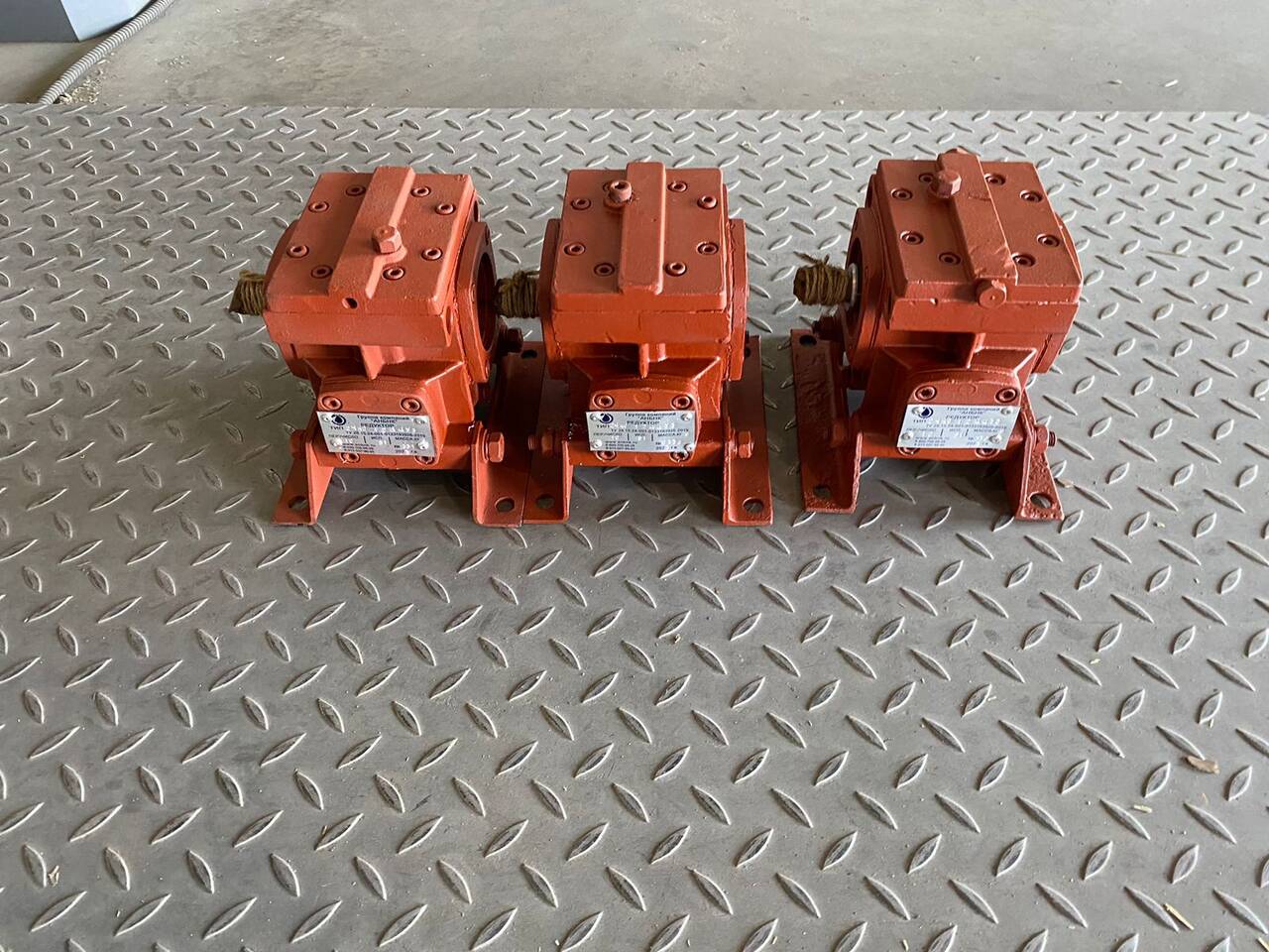 Редукторы и мотор-редукторы от Производителя в Благовещенске (Амурская область) фото 4 Услуги Благовещенск (Амурская область)