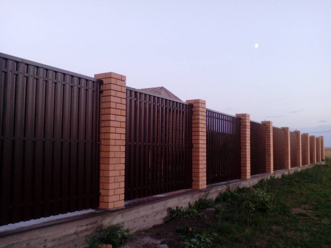 Заборы и ограждения под ключ в Сергиевом Посаде фото 6 Услуги Сергиев Посад