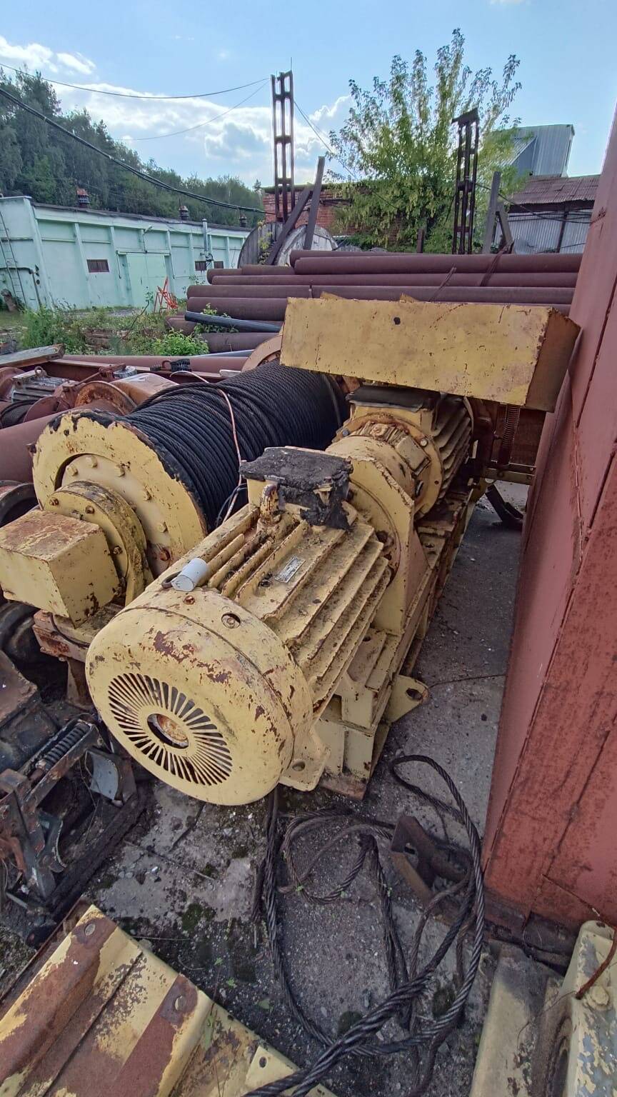 Продается лебедка грузовая