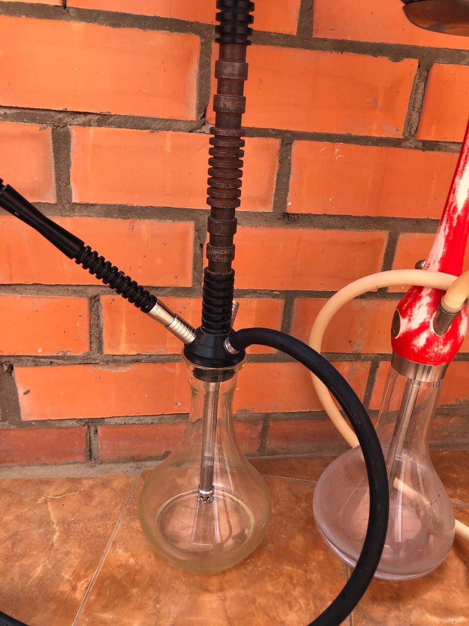 продаю 2 великолепных кальяна от Mamay customs и wookah ( редкого цвета RED / WHITE smooth ) в Краснодаре фото 6 Личные вещи Краснодар