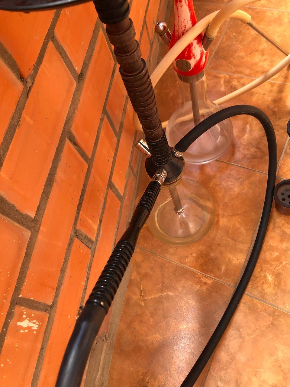 продаю 2 великолепных кальяна от Mamay customs и wookah ( редкого цвета RED / WHITE smooth ) в Краснодаре фото 7 Личные вещи Краснодар