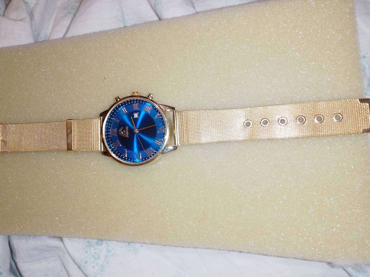 Мужские кварцевые наручные часы золотой браслет под золото замочки хорошие экран синий цвет очень красиво в Нижнем Новгороде фото 3 Личные вещи Нижний Новгород Мужские кварцевые наручные часы золотой браслет под золото замочки хорошие экран синий цвет очень красиво в Нижнем Новгороде фото 3 Личные вещи Нижний Новгород