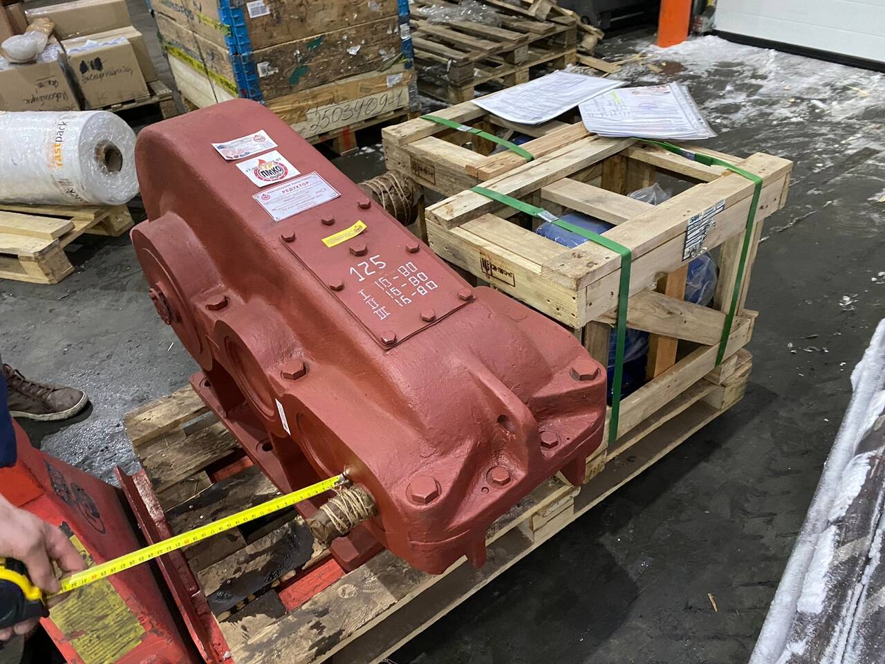 Редукторы, эл. двигатели, муфты, подшипники, насосы, дымососы в Воронеже фото 6 Бытовая электроника Воронеж