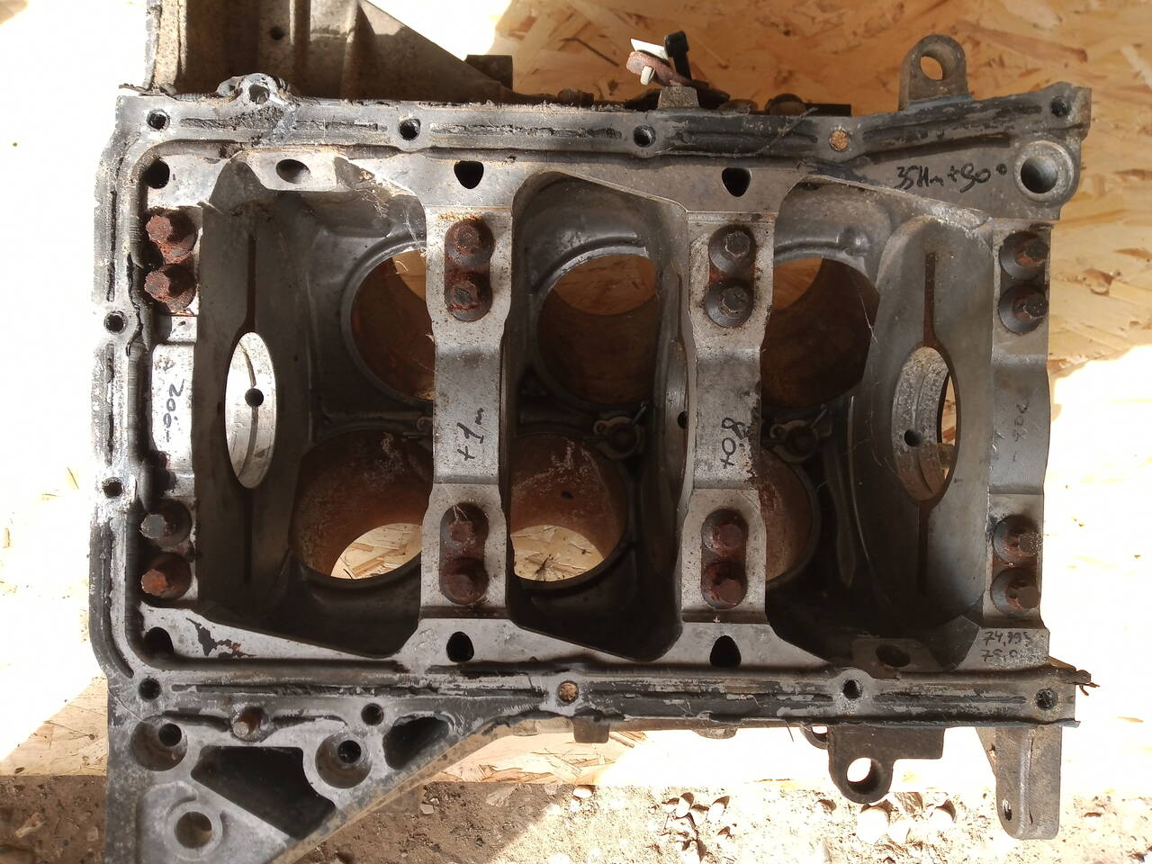 Блок цилиндров в Севастополе фото 2 Транспорт Севастополь