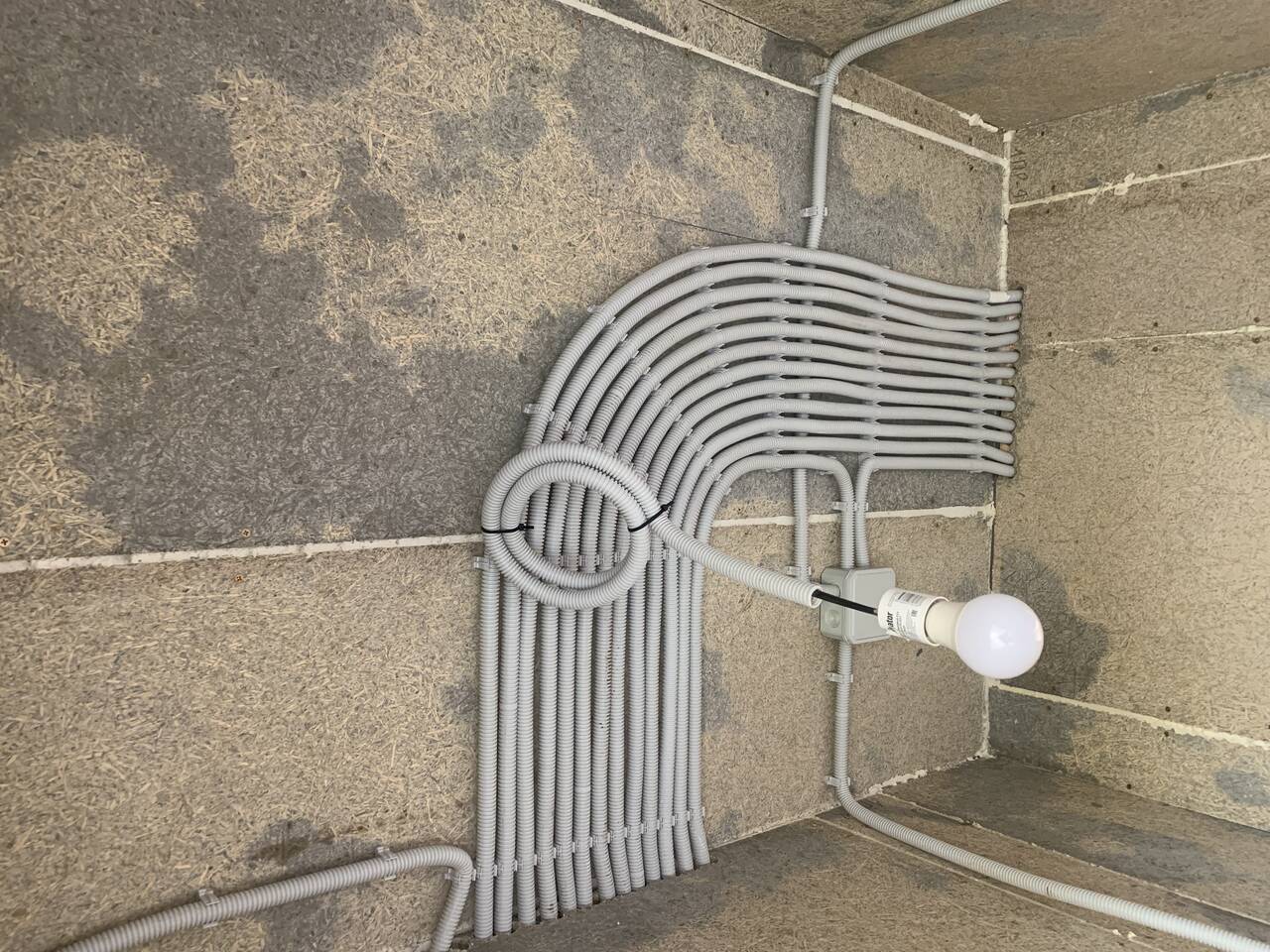 Электромонтажные работы  во Всеволожске фото 2 Услуги Всеволожск