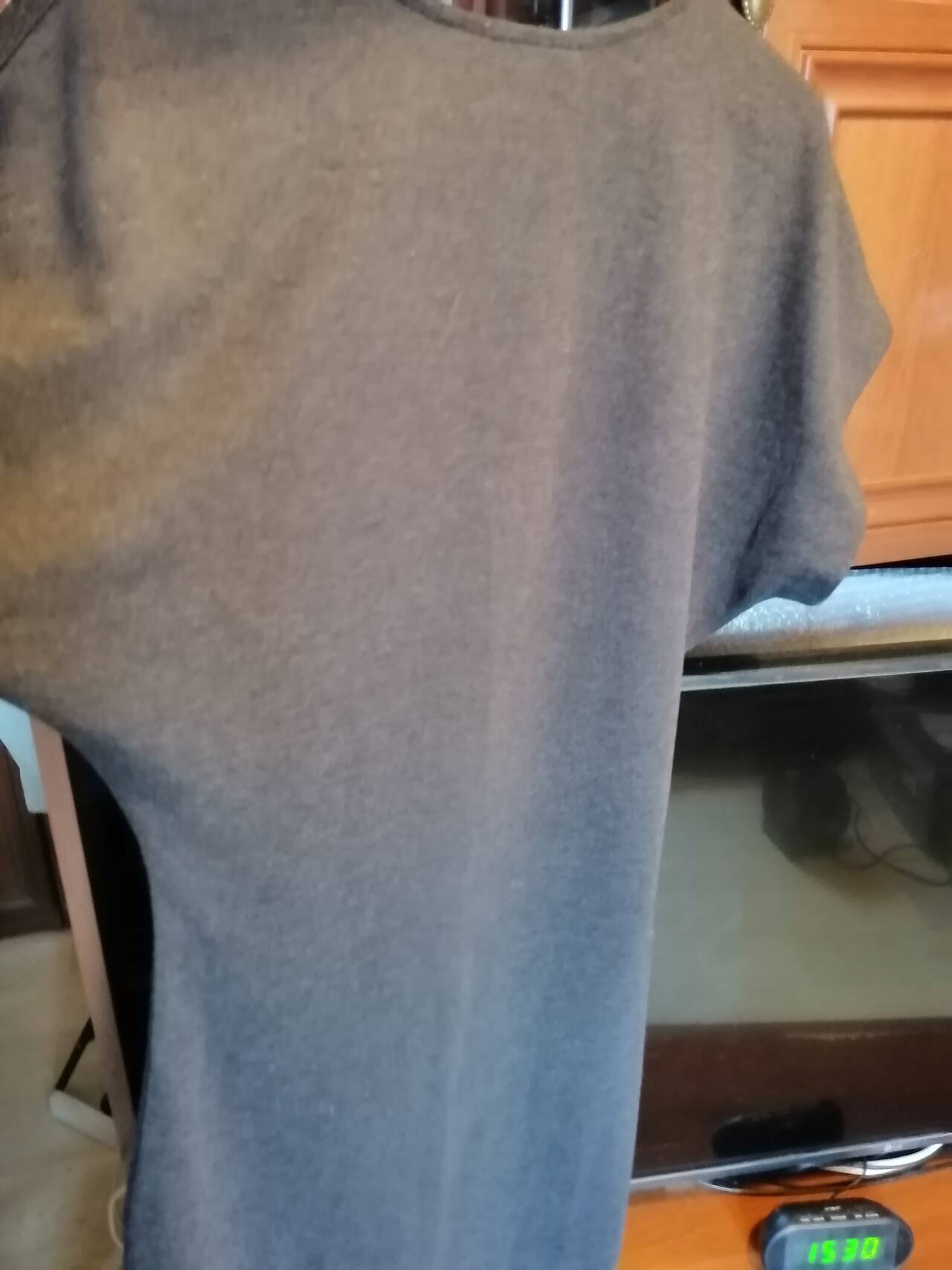 Платье приталенное теплое с блестящей вышивкой. Р 46. в Москве фото 4 Личные вещи Москва