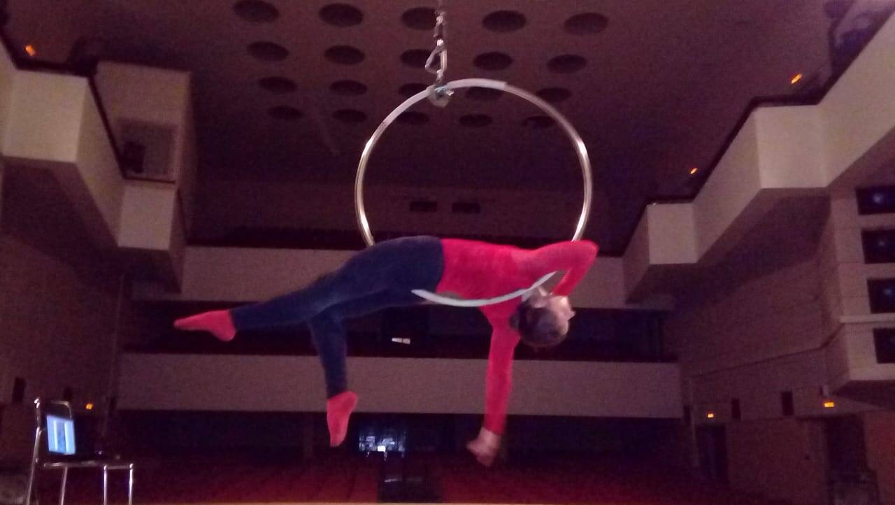 Занятия воздушной гимнастикой  в Москве фото 2 Услуги Москва