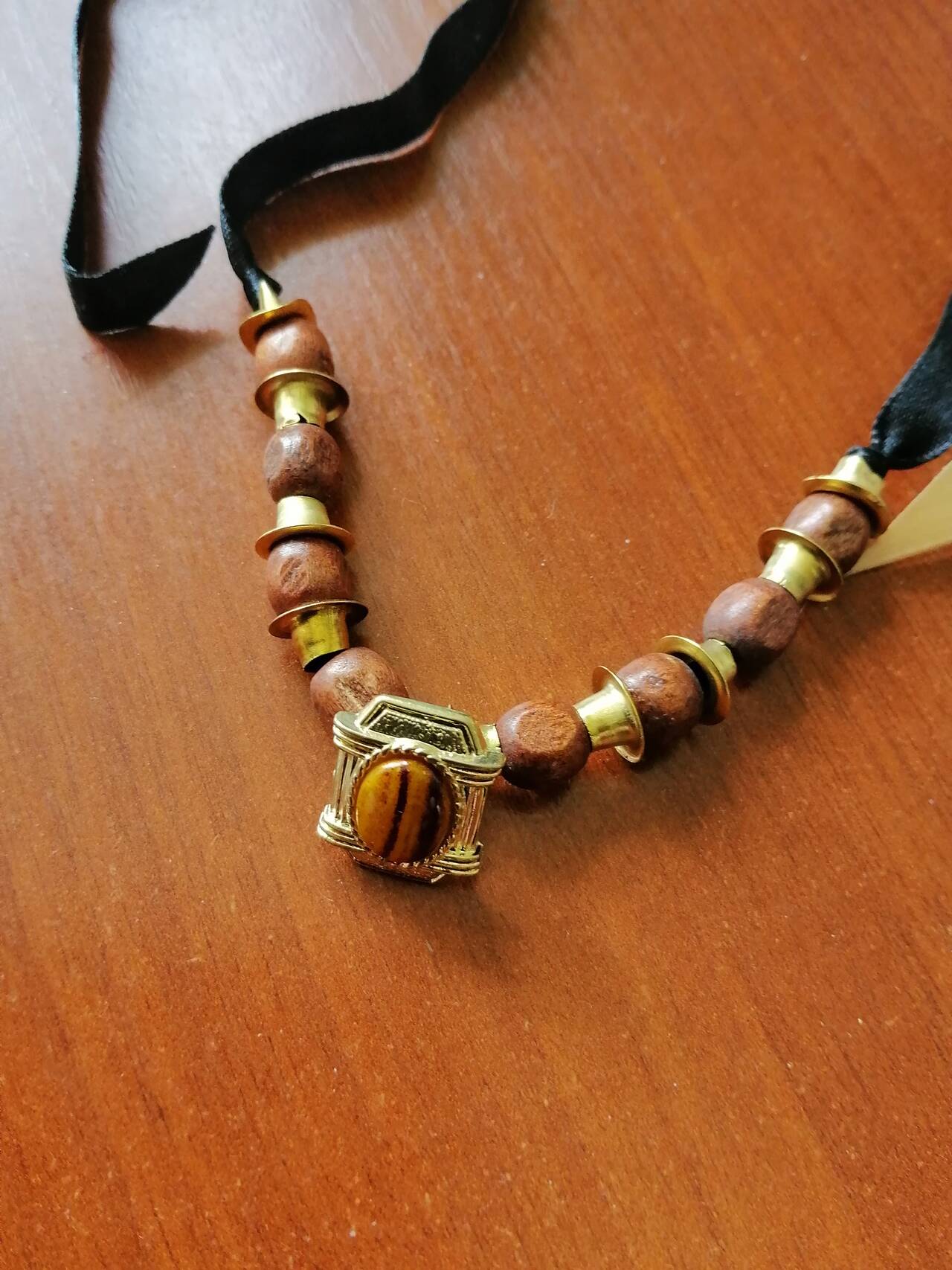 Украшение на шею чокер креатив унисекс хендмейд. Стиль бохо хиппи в Москве фото 5 Личные вещи Москва Украшение на шею чокер креатив унисекс хендмейд. Стиль бохо хиппи в Москве фото 5 Личные вещи Москва