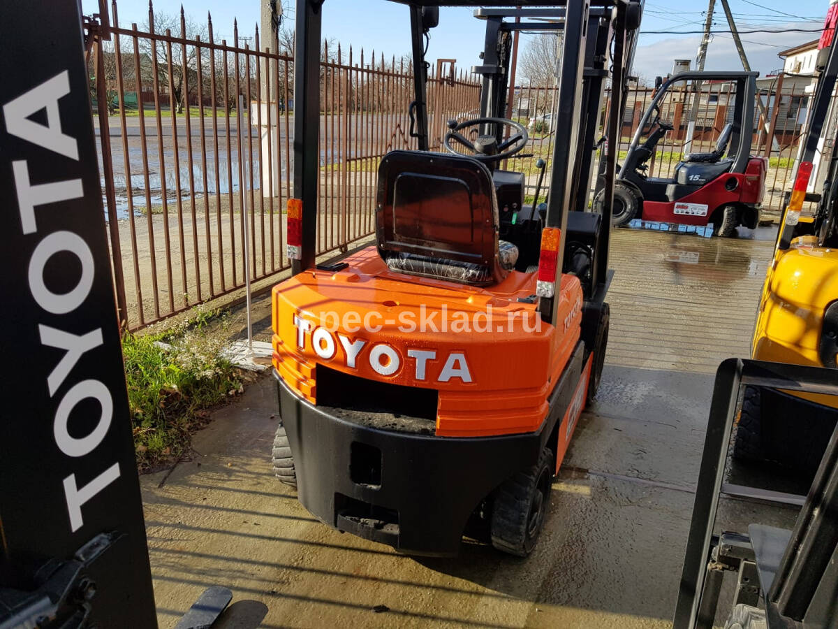 Продам Вилочный погрузчик Toyota 5FG15 в Ставрополе фото 3 Транспорт Ставрополь