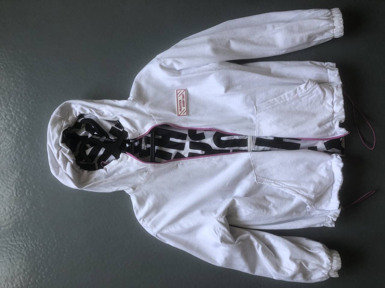 Личные вещи в Кировске (Ленинградская область) фото 3 Личные вещи Кировск (Ленинградская область) Личные вещи в Кировске (Ленинградская область) фото 3 Личные вещи Кировск (Ленинградская область)