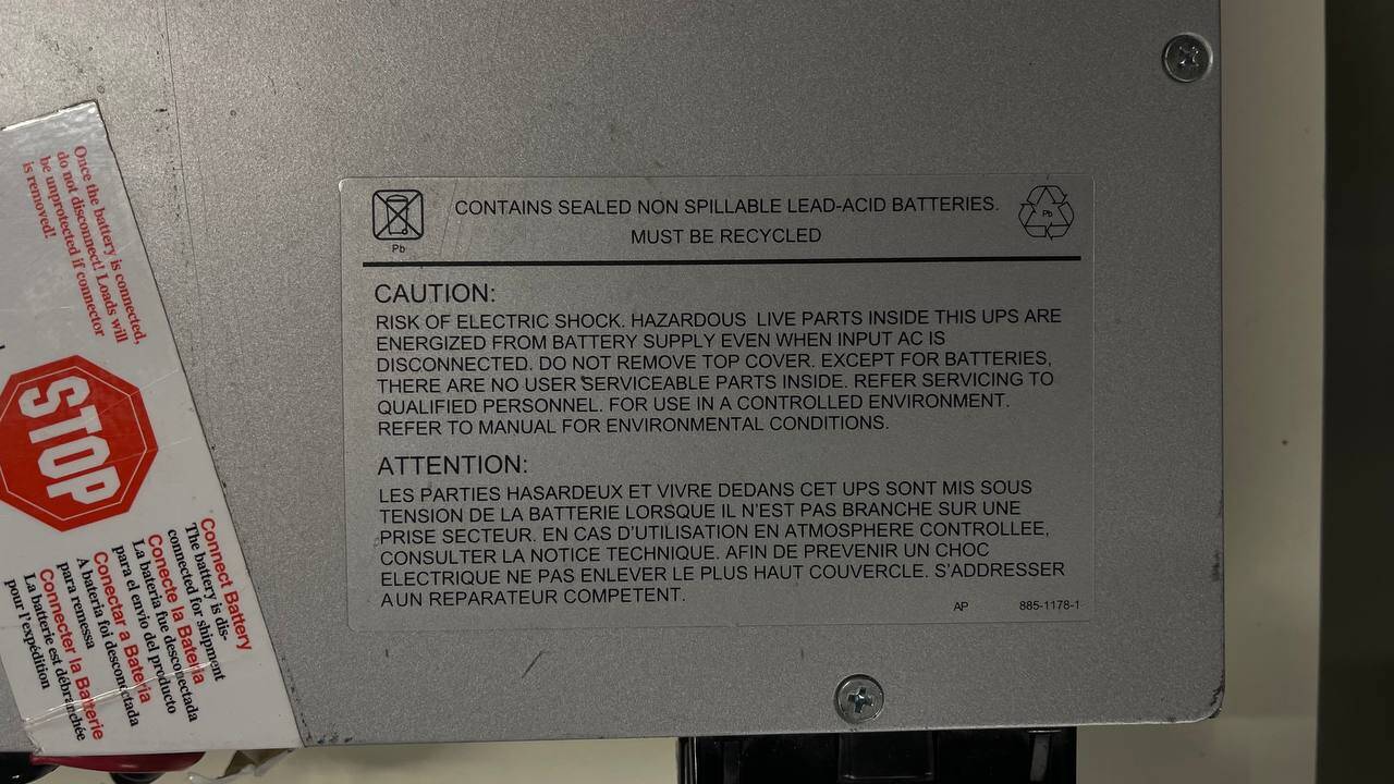 Продам SMT1000RMI2U ИБП в Москве фото 3 Бытовая электроника Москва