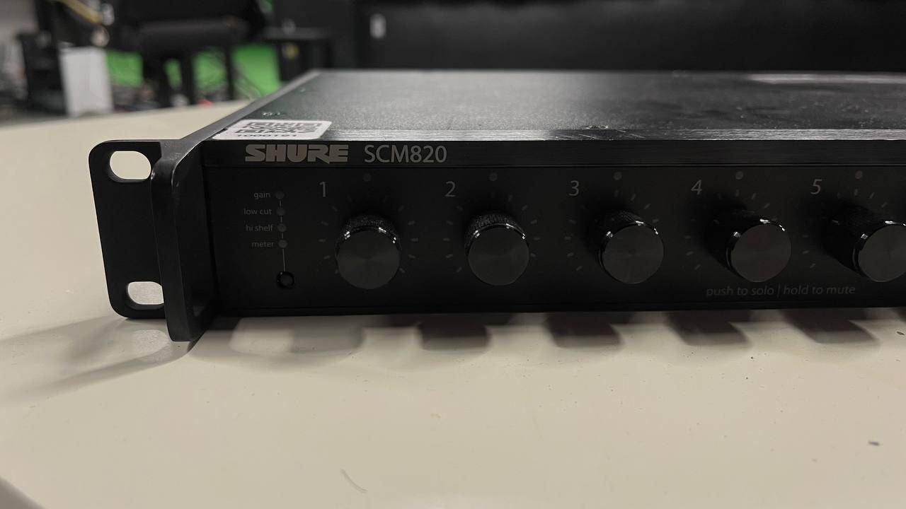 ПРОДАМ Микшер микрофонный  Shure CSM820E DAN в Москве фото 2 Бытовая электроника Москва