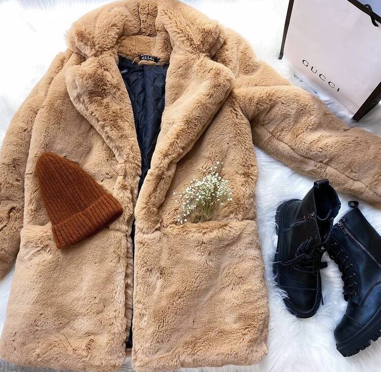 Эко шубка новая с биркой в Волгограде фото 2 Личные вещи Волгоград