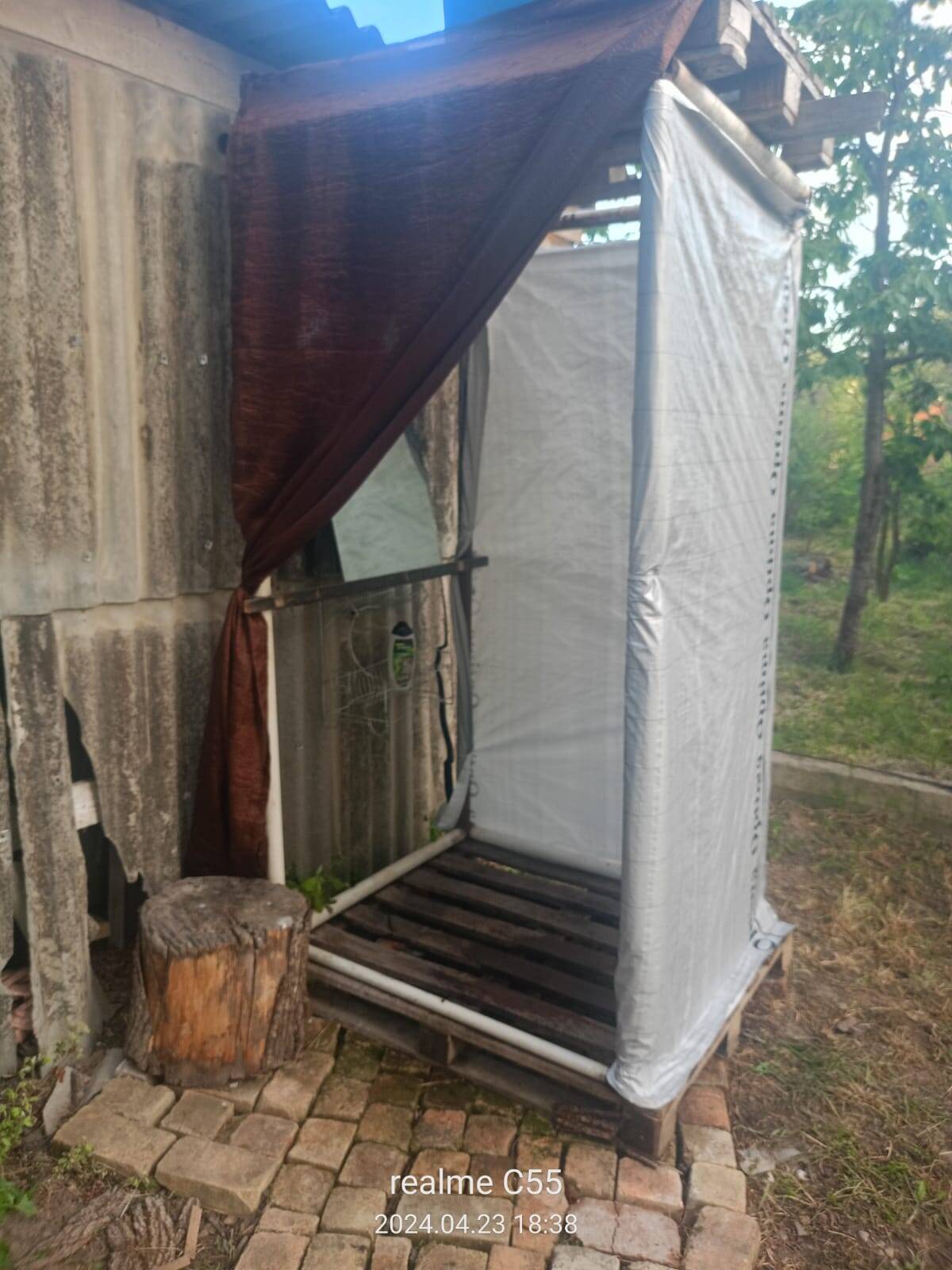 Продается домик на даче. в Курганинске фото 5 Недвижимость Курганинск Продается домик на даче. в Курганинске фото 5 Недвижимость Курганинск