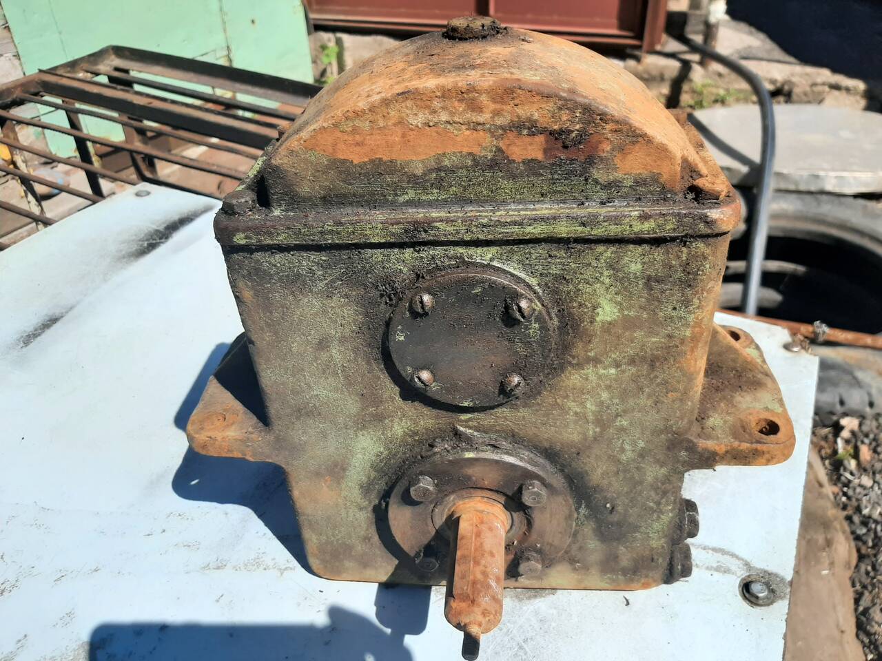 Редуктор на мясорубку МИМ 120 б/у в Уфе фото 3 Транспорт Уфа