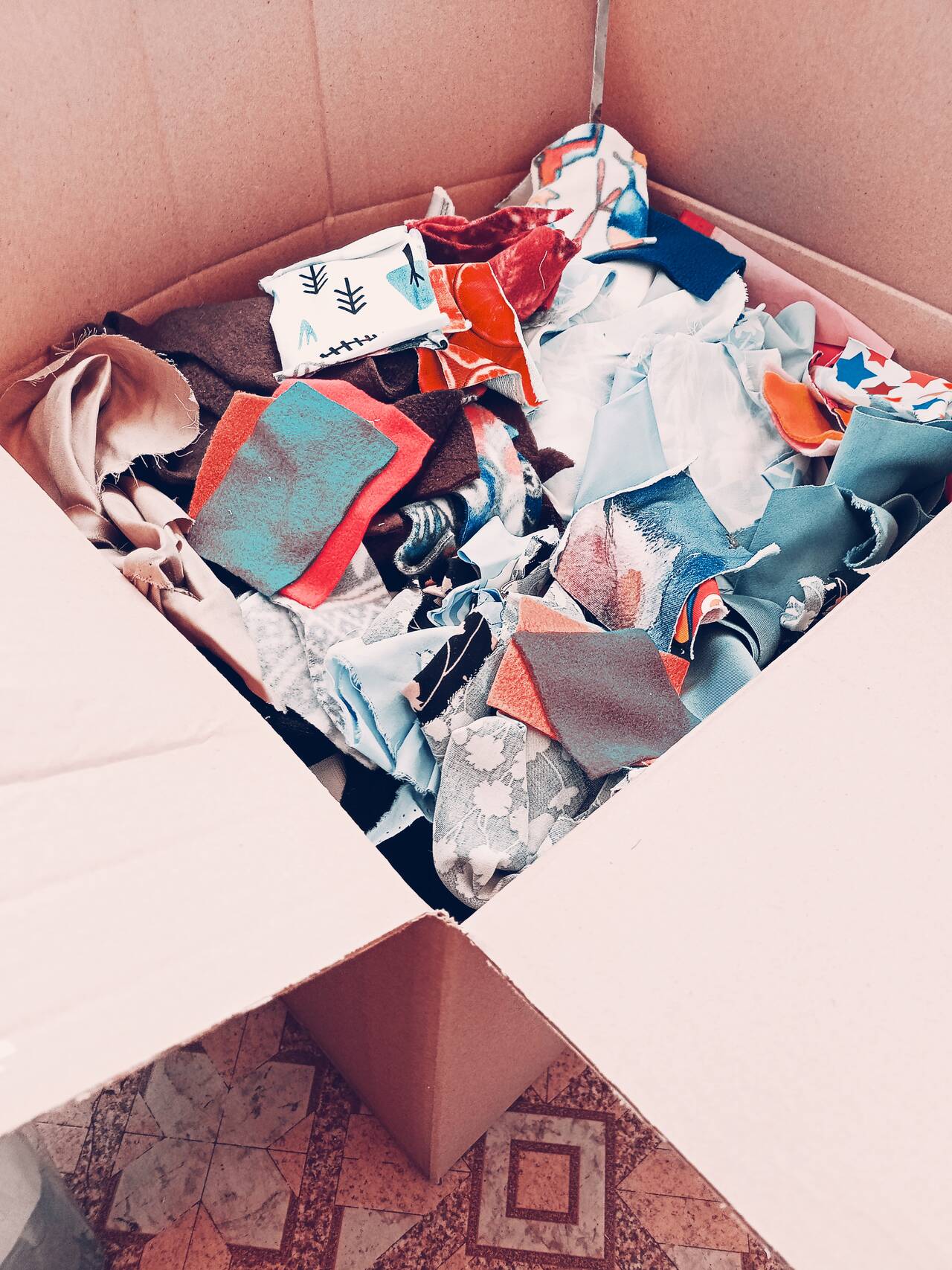 Отдам обрезки ткани в Балашихе фото 1 Увлечения и отдых Балашиха Отдам обрезки ткани в Балашихе фото 1 Увлечения и отдых Балашиха