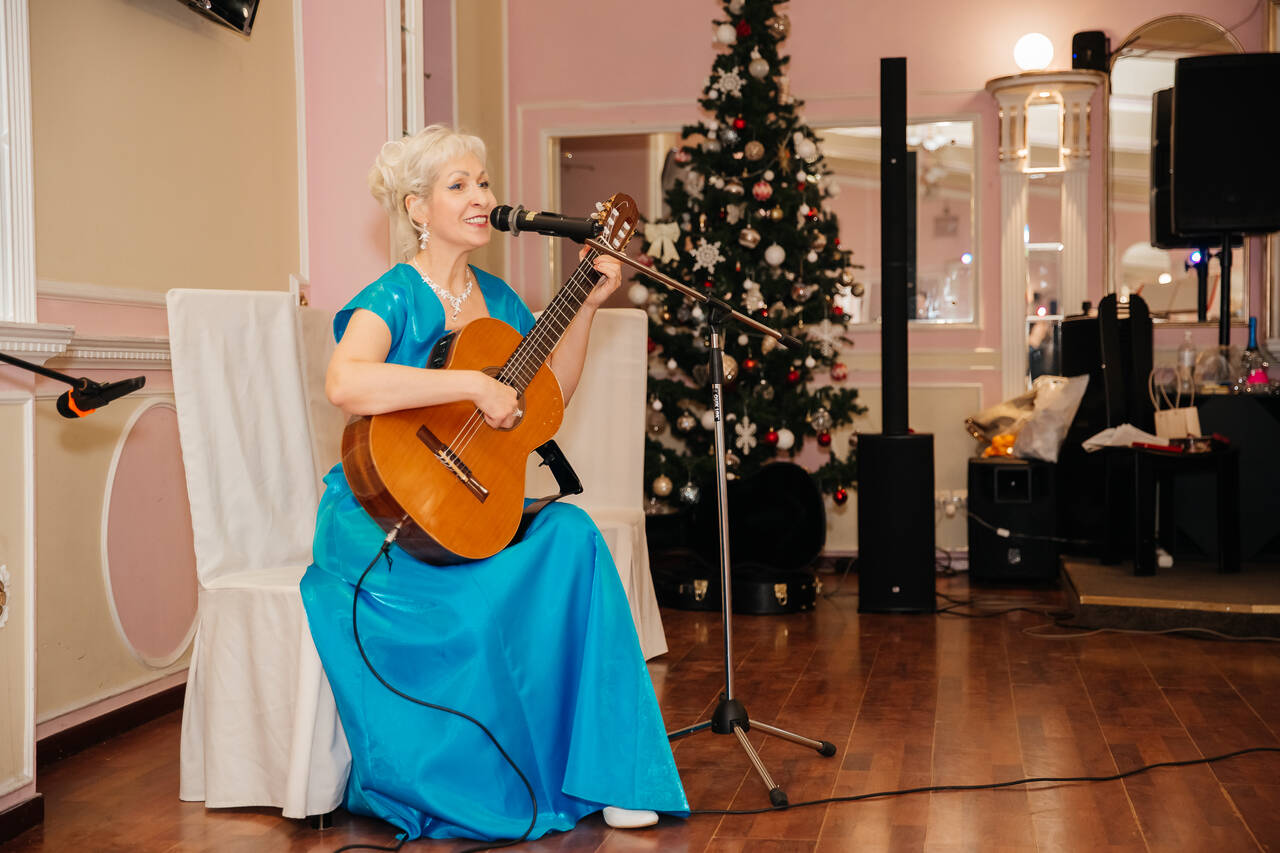 Ведущая на Ваш праздник в Москве фото 3 Услуги Москва