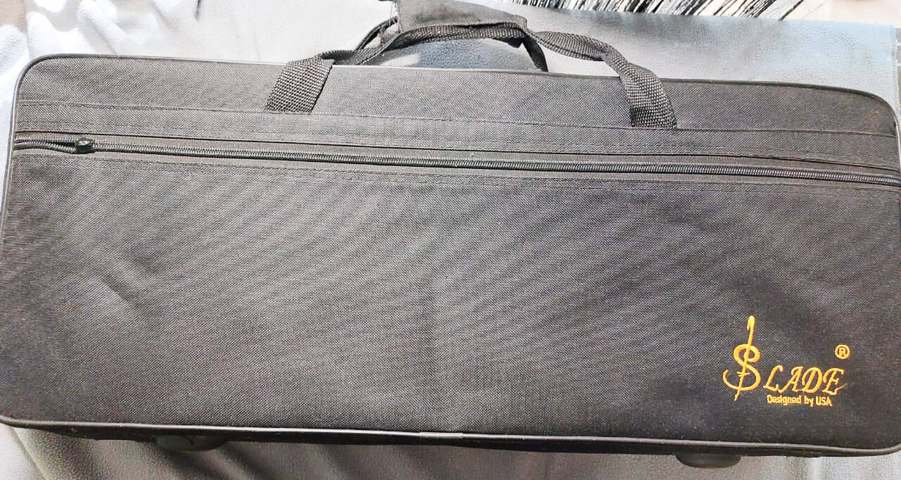 Продам саксофон альт