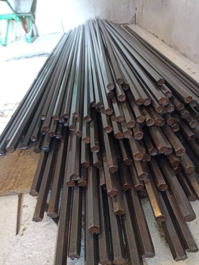 Шестигранник калиброванный 30ХМА 55 мм из наличия, остаток: 3,839 т ГОСТ 8560-78 в Екатеринбурге фото 2 Для дома и дачи Екатеринбург Шестигранник калиброванный 30ХМА 55 мм из наличия, остаток: 3,839 т ГОСТ 8560-78 в Екатеринбурге фото 2 Для дома и дачи Екатеринбург