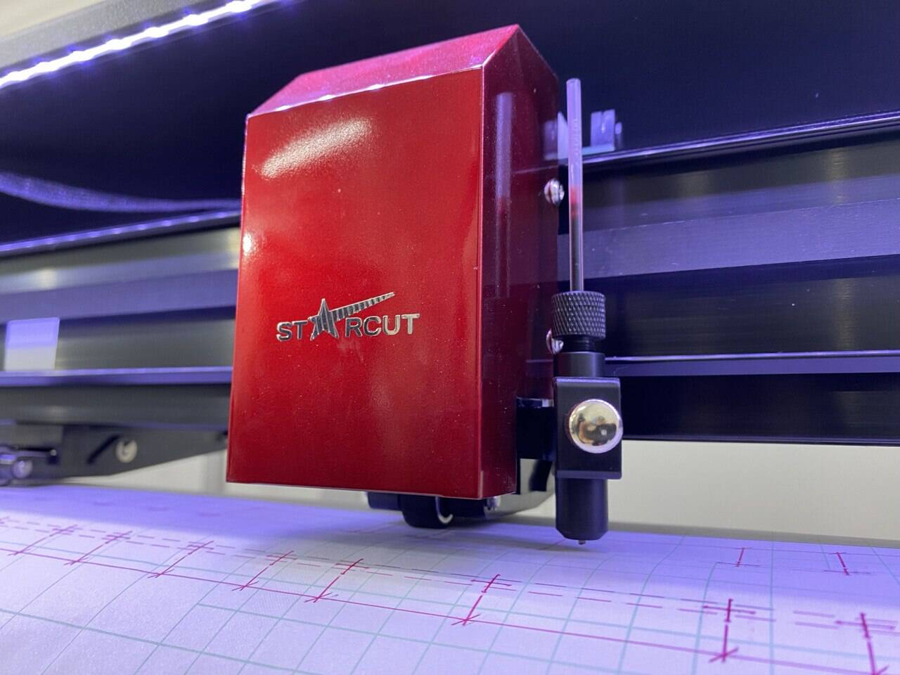 Производство наклеек. в Москве фото 2 Услуги Москва