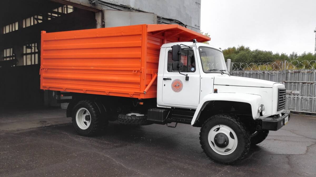 Вывоз строительного мусора самосвал