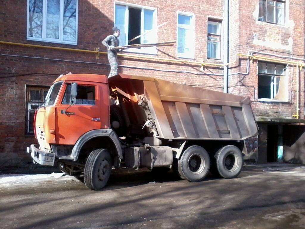 Вывоз старой мебели с грузчиками в Нижнем Новгороде фото 3 Услуги Нижний Новгород