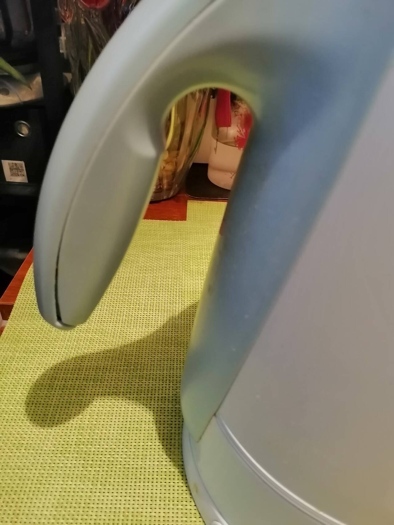 Электрический чайник Braun  на запчасти в Москве фото 7 Бытовая электроника Москва