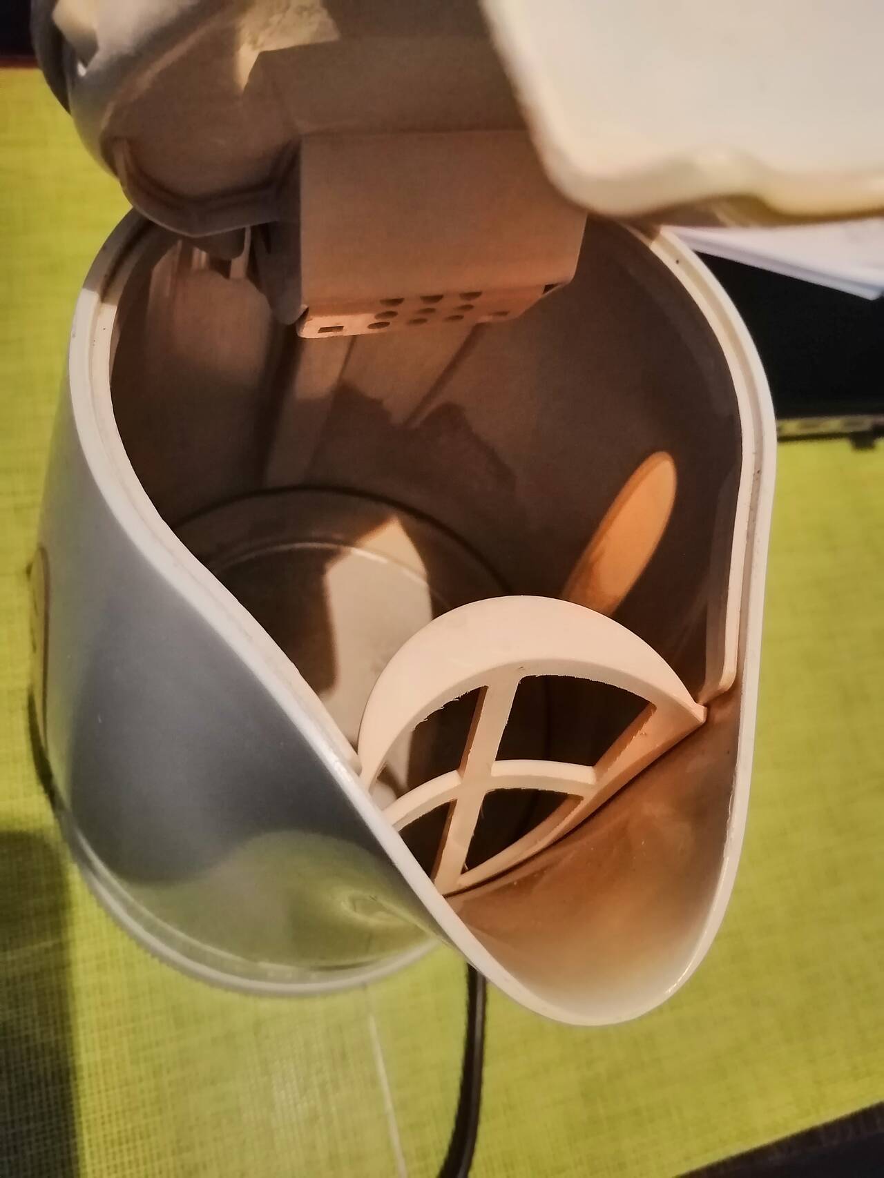 Электрический чайник Braun  на запчасти в Москве фото 3 Бытовая электроника Москва