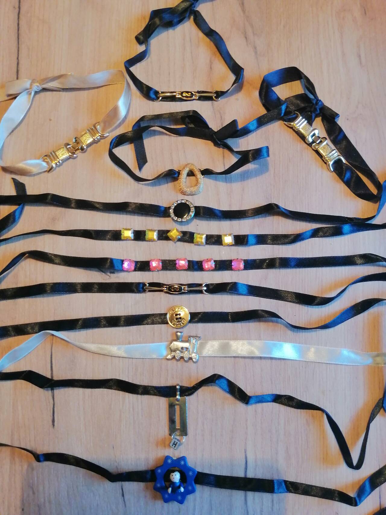 Чокер креативное украшение на шею. Стильное украшение. Ручная работа. Эксклюзив в Москве фото 1 Личные вещи Москва Чокер креативное украшение на шею. Стильное украшение. Ручная работа. Эксклюзив в Москве фото 1 Личные вещи Москва