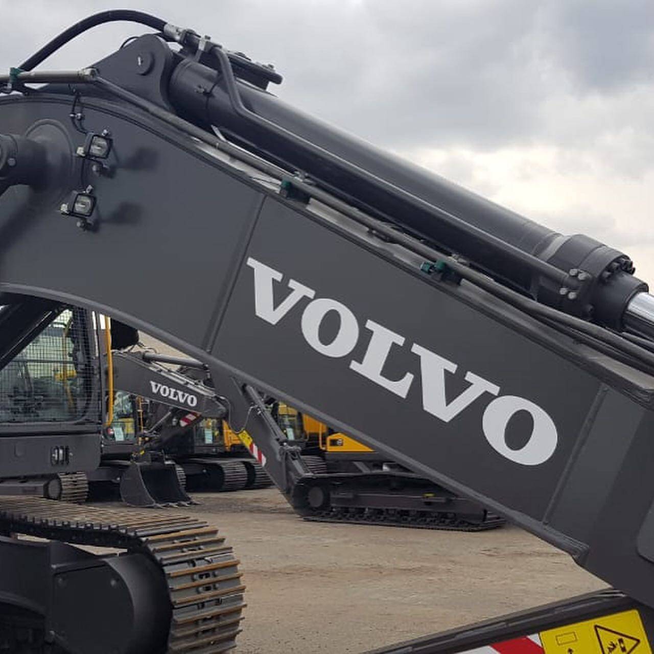 Двухпоточная гидролиния для экскаваторов в Красноярске фото 4 Транспорт Красноярск