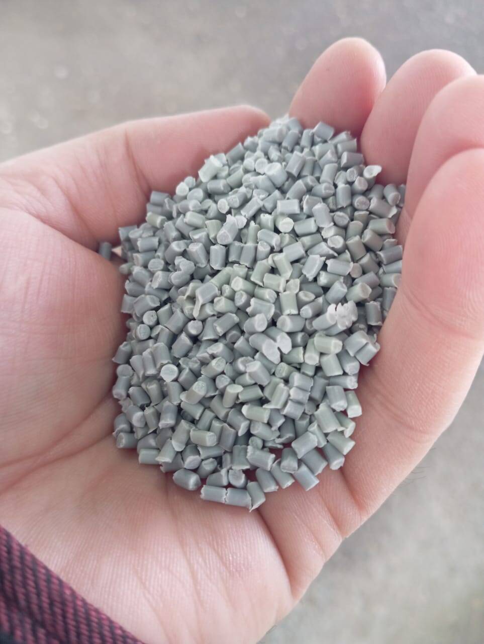 Продам гранулу Полипропилена светло-серую вторичную в Уфе фото 1 Для дома и дачи Уфа