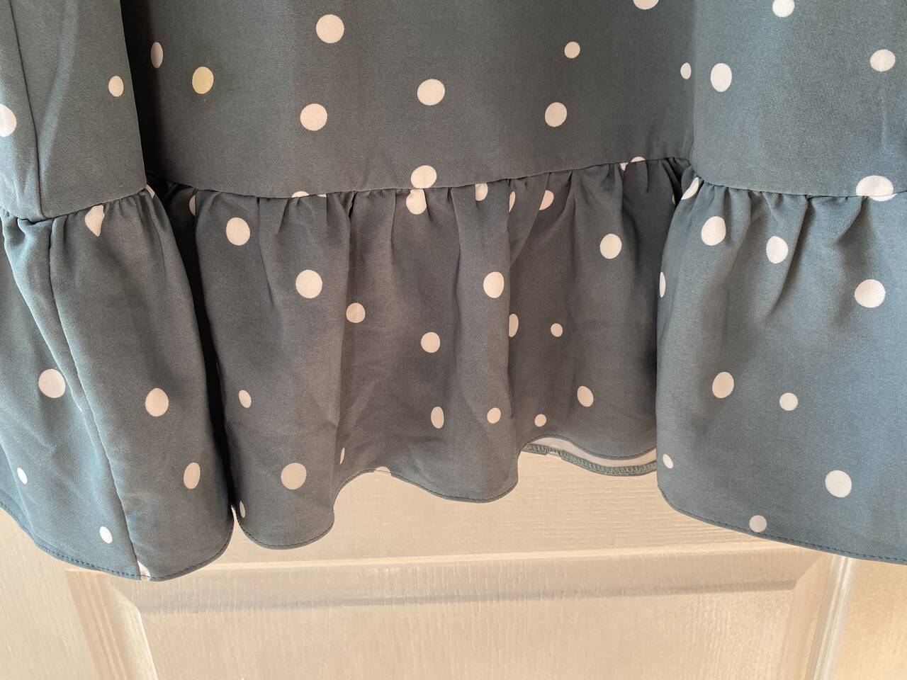 Платье в горошек 42 размер в Нижнем Новгороде фото 4 Личные вещи Нижний Новгород Платье в горошек 42 размер в Нижнем Новгороде фото 4 Личные вещи Нижний Новгород