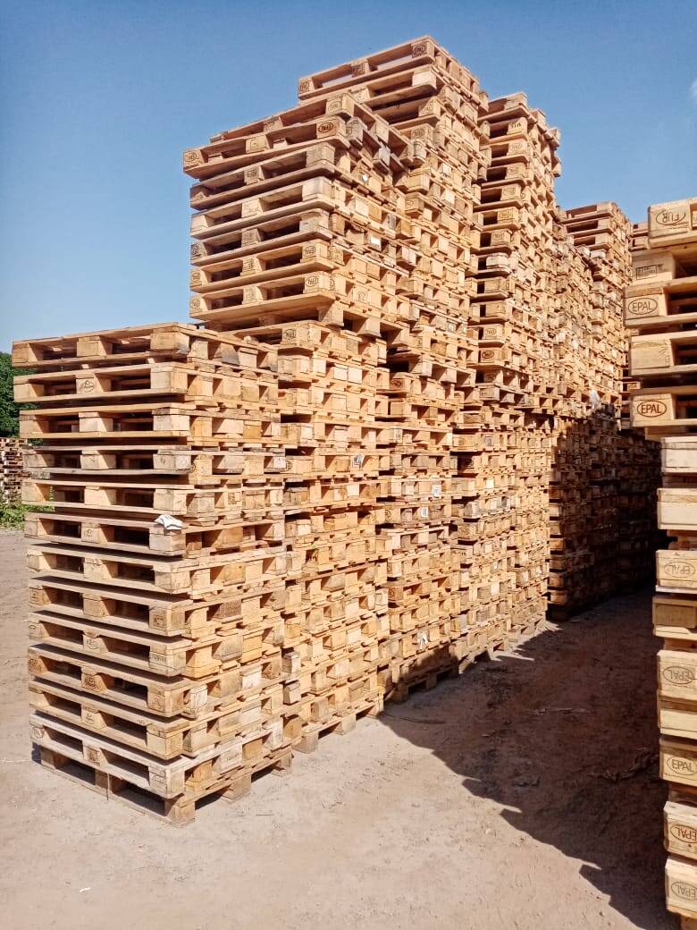 Продажа деревянных паллет б/у