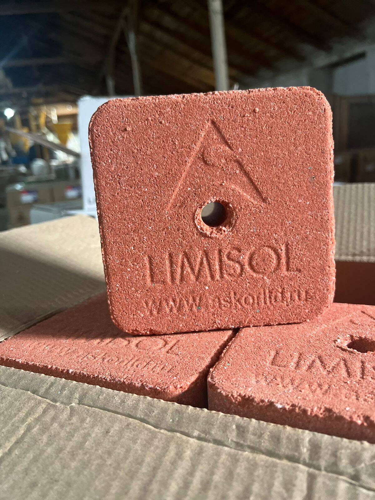 Соль для животных в Ростове-на-Дону фото 2 Услуги Ростов-на-Дону