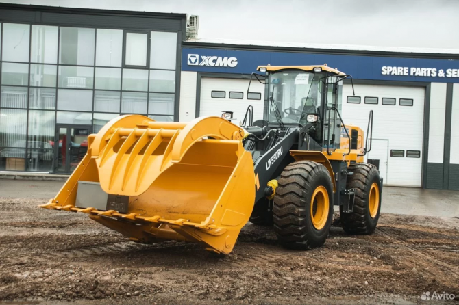 Фронтальный погрузчик LW550RU в Красноярске фото 3 Транспорт Красноярск