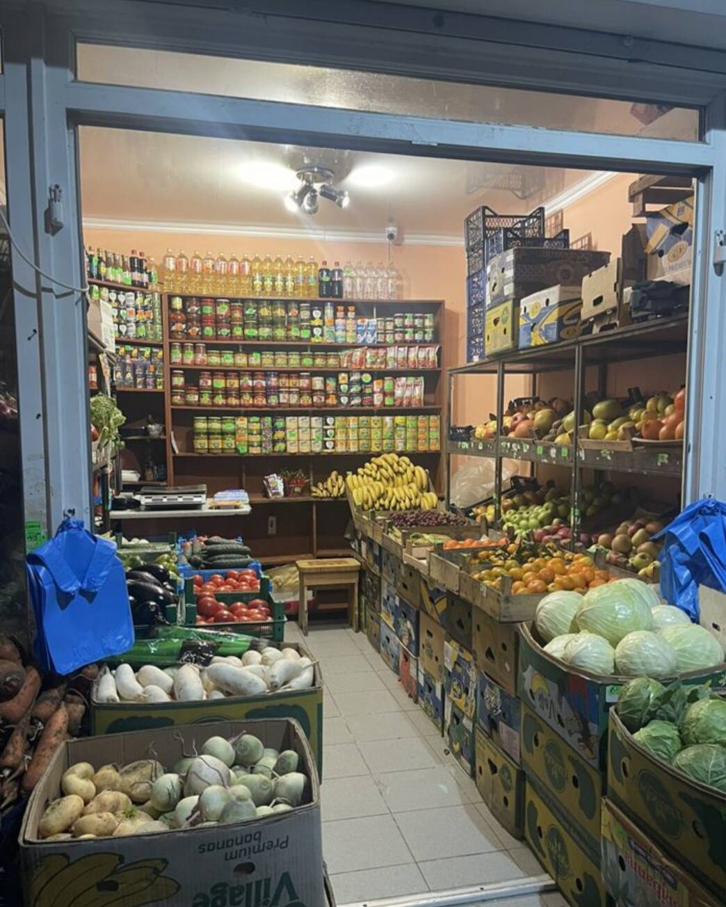 Магазин в жилом центре Гурзуфа