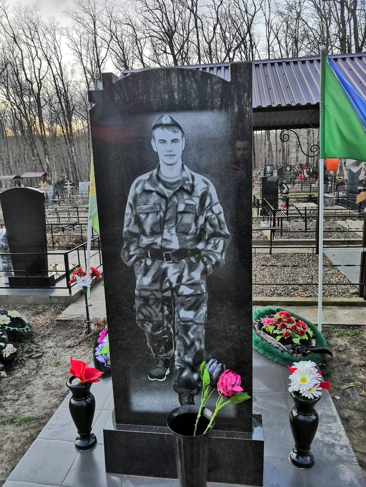 памятники из гранита по разумным ценам в Хадыженске фото 2 Услуги Хадыженск