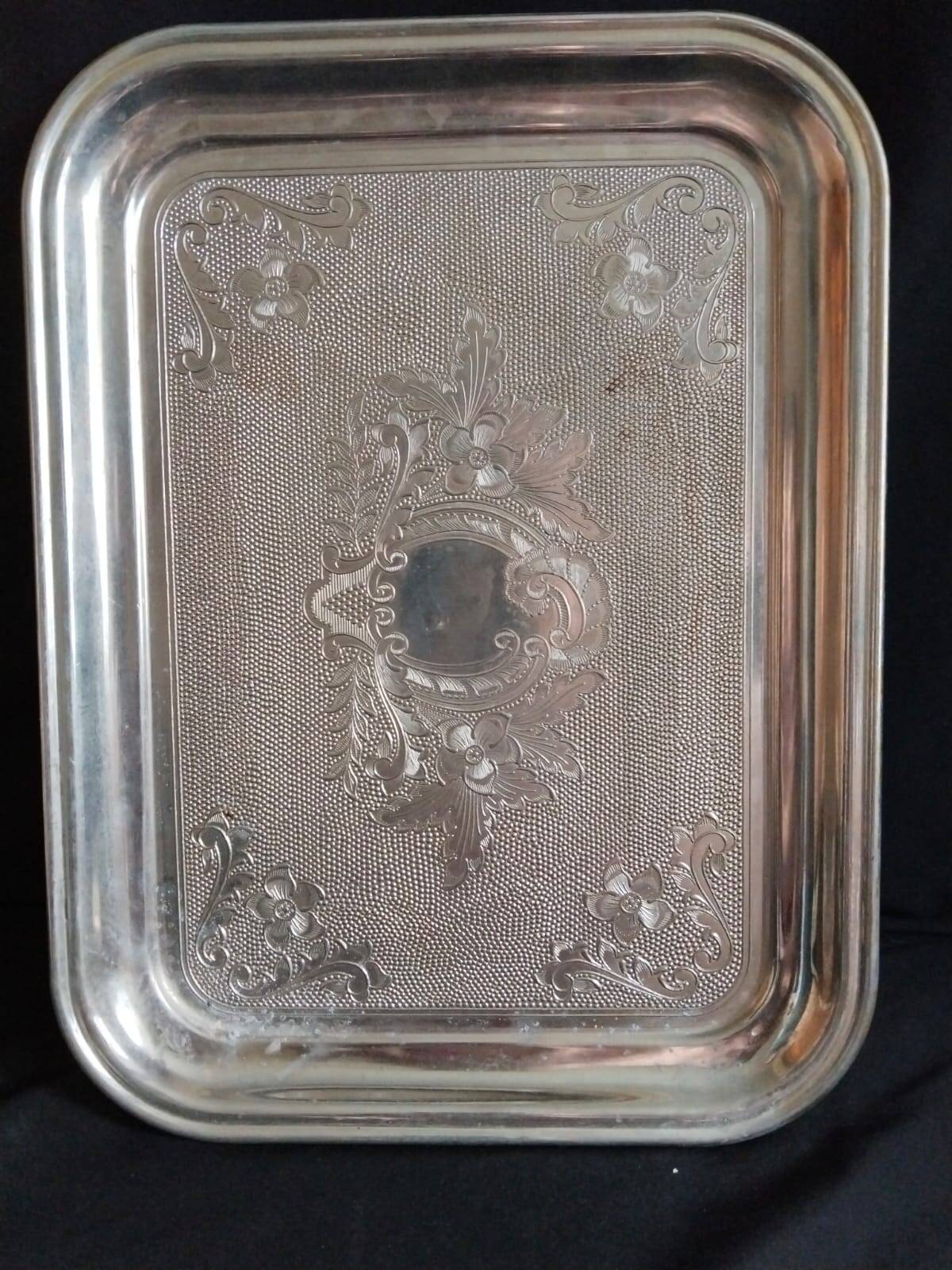 Поднос Поднос